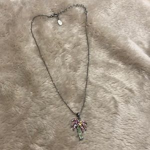 Palm tree necklace
